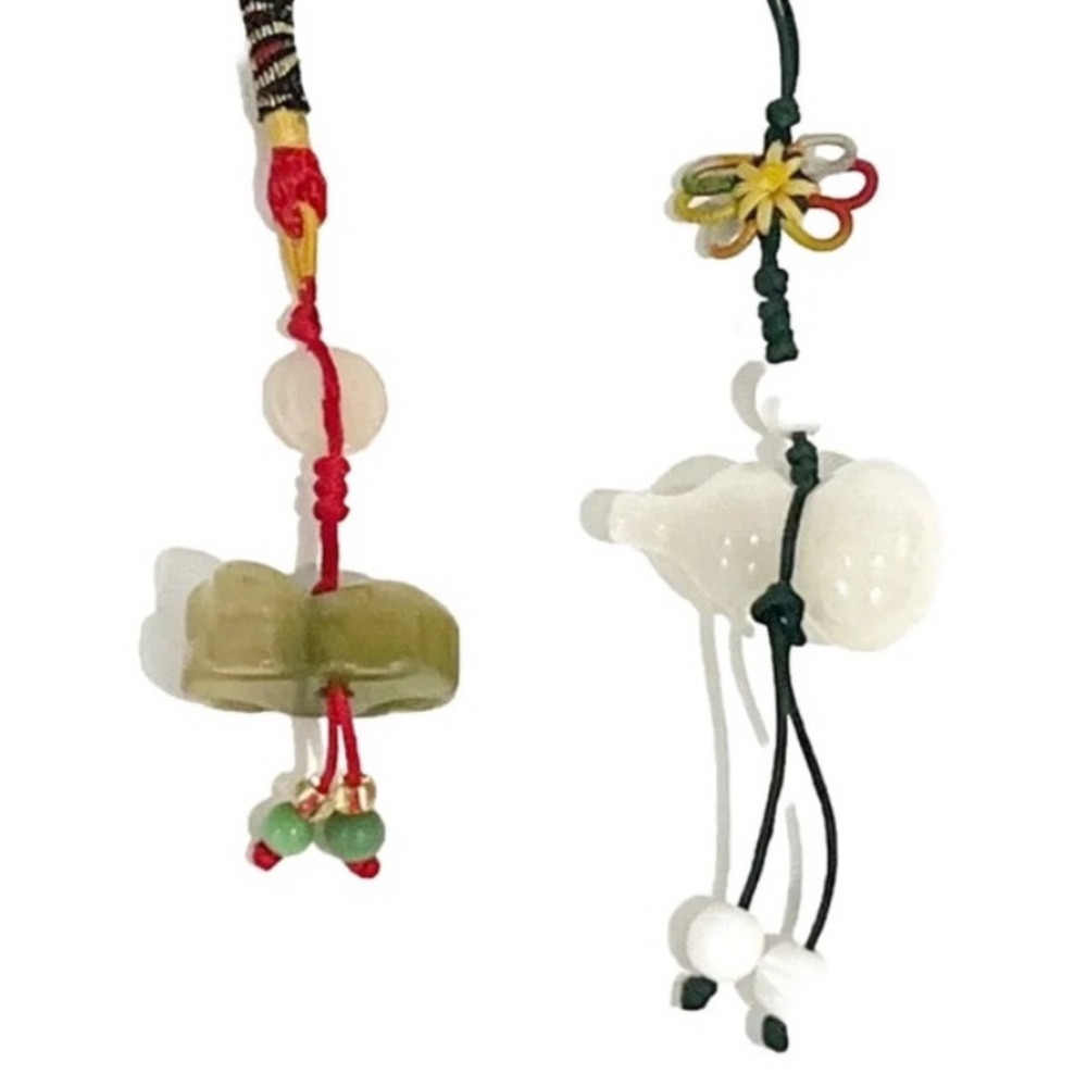 Chinese Good Luck Fortune Keychains Phone Charm Faux Jade Lizard Red White Green